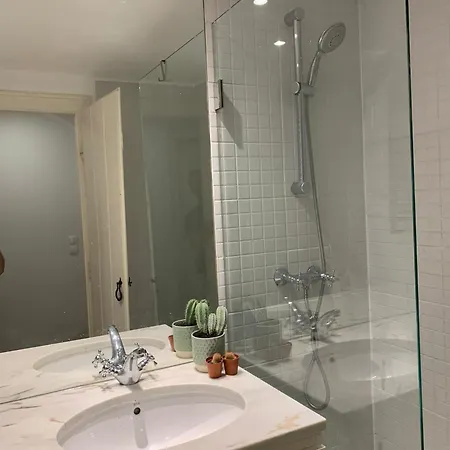 Szálloda Duplo Privativo No Coracao Do Chiado!